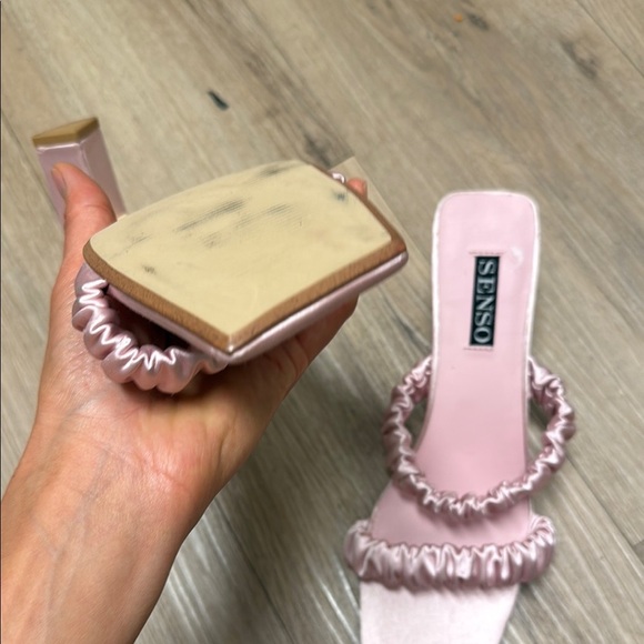 SENSO Pink satin Heels  Straps - Picture 3 of 4
